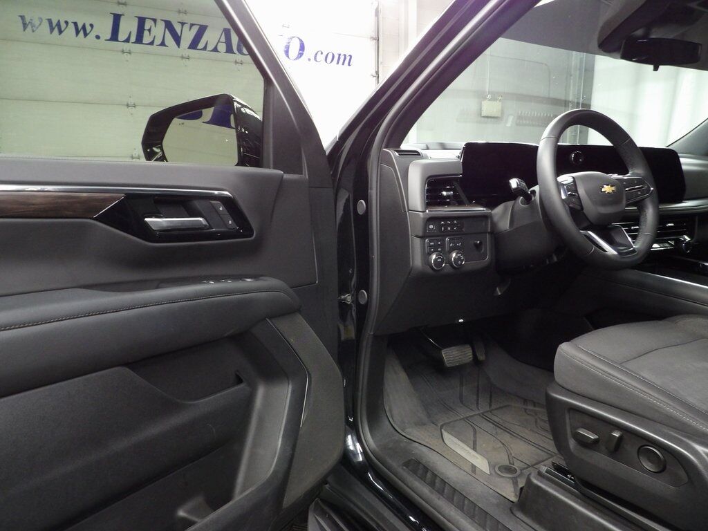 2025 Chevrolet Tahoe LS 4WD 8 Passenger Fond du Lac WI