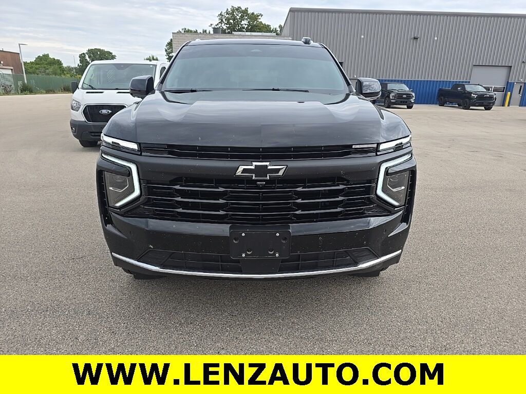 2025 Chevrolet Tahoe LS 4WD 8 Passenger Fond du Lac WI