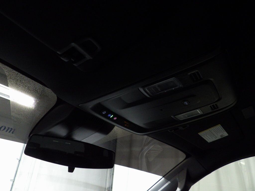 2025 Chevrolet Tahoe LS 4WD 8 Passenger Fond du Lac WI