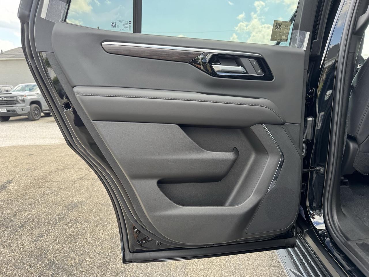 2025 Chevrolet Tahoe LS Crestwood KY