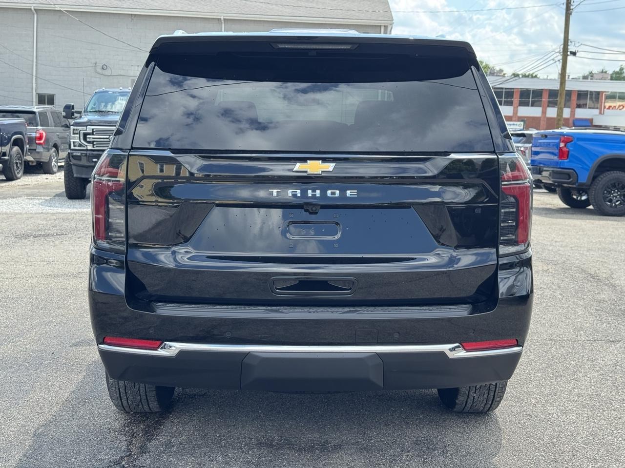 2025 Chevrolet Tahoe LS Crestwood KY