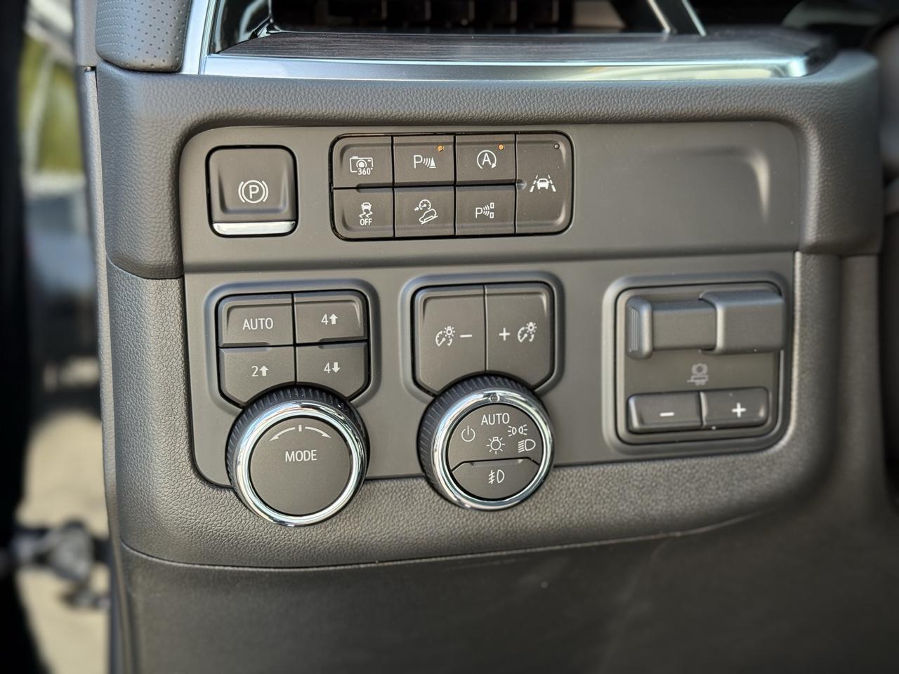 2025 Chevrolet Tahoe Premier Crestwood KY