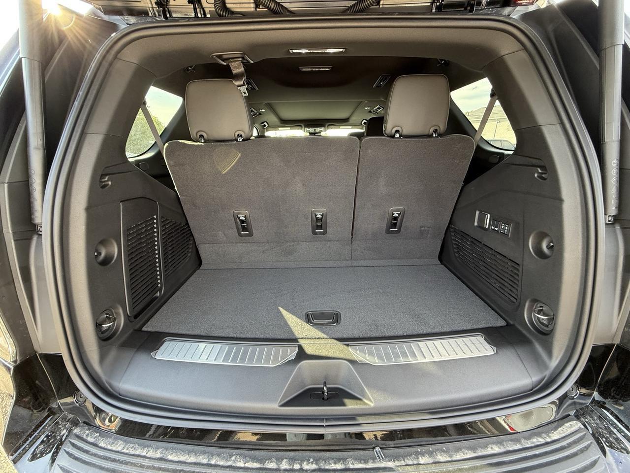 2025 Chevrolet Tahoe Premier Crestwood KY