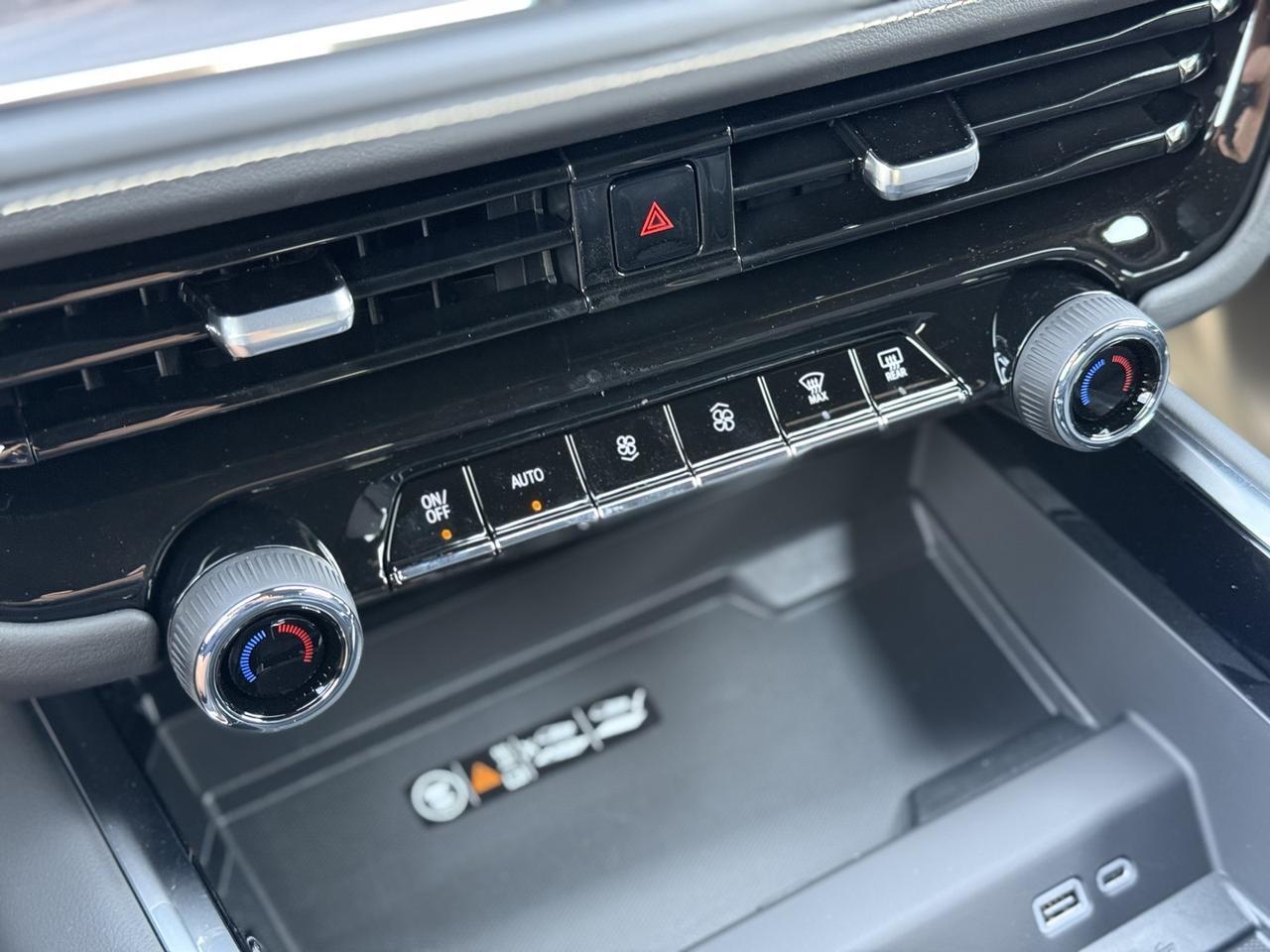 2025 Chevrolet Tahoe Premier Crestwood KY