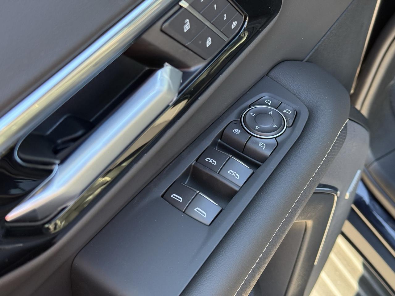 2025 Chevrolet Tahoe Premier Crestwood KY