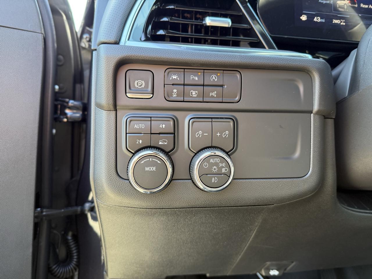 2025 Chevrolet Tahoe Premier Crestwood KY