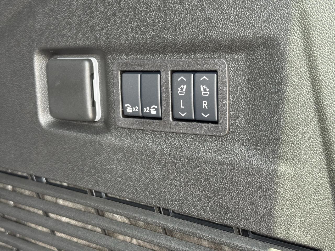 2025 Chevrolet Tahoe Premier Crestwood KY