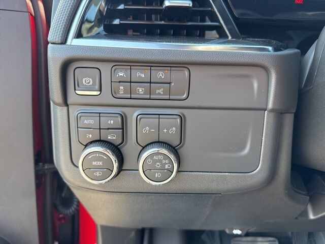 2025 Chevrolet Tahoe RST  TX