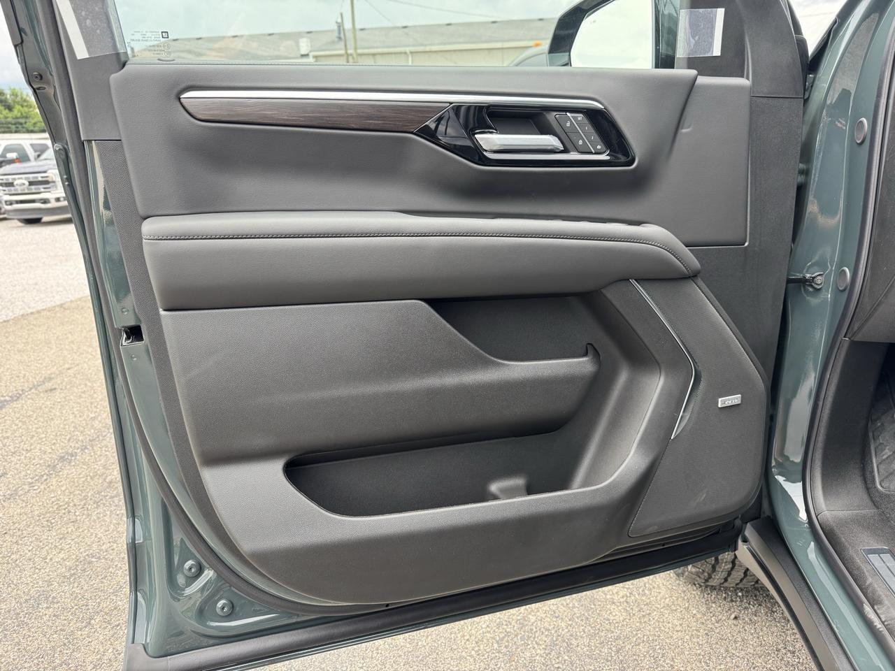2025 Chevrolet Tahoe Z71 Crestwood KY
