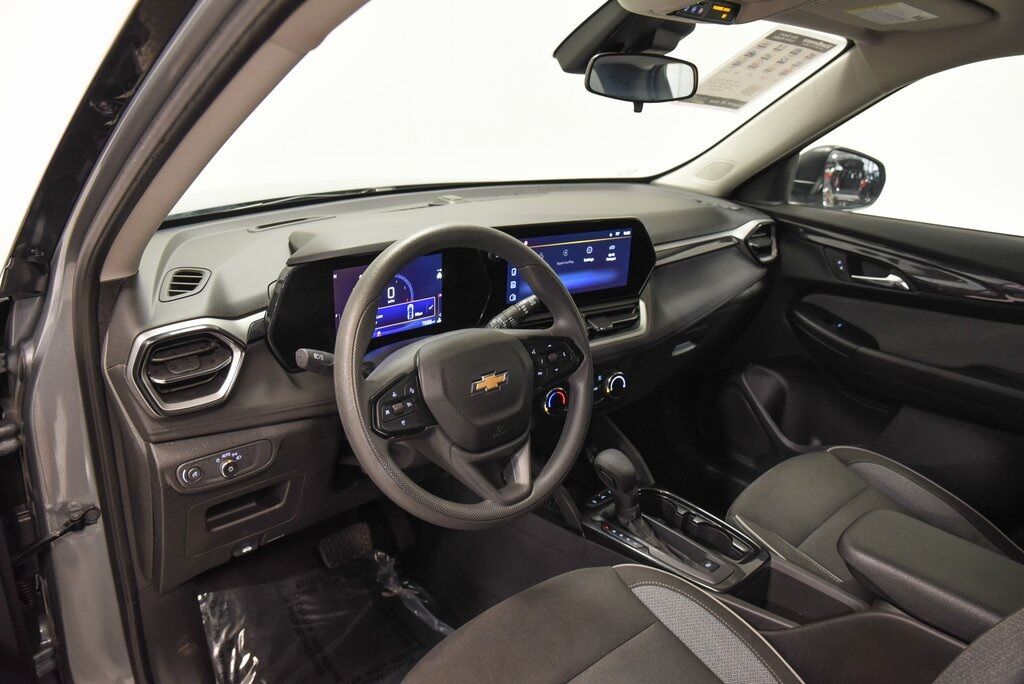 2025 Chevrolet TrailBlazer LS Akron