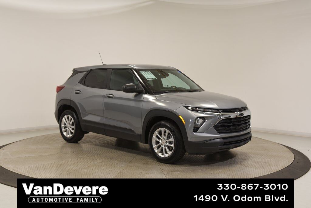 Used 2025 Chevrolet TrailBlazer LS FWD
