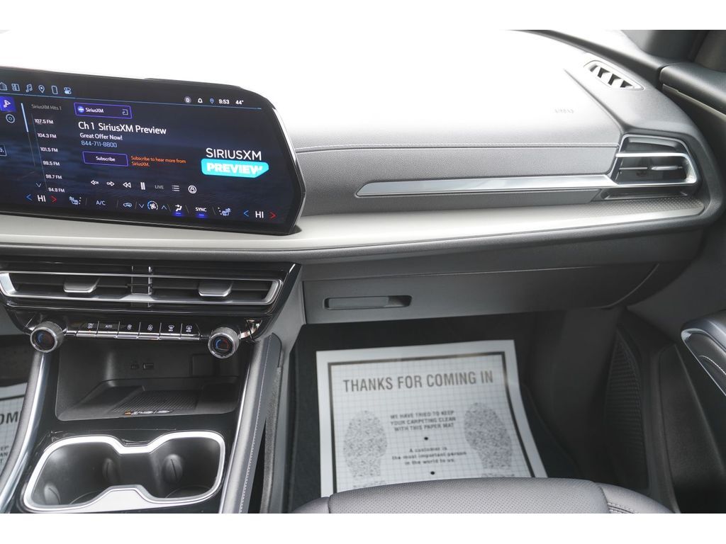 2025 Chevrolet Traverse AWD LT Price UT