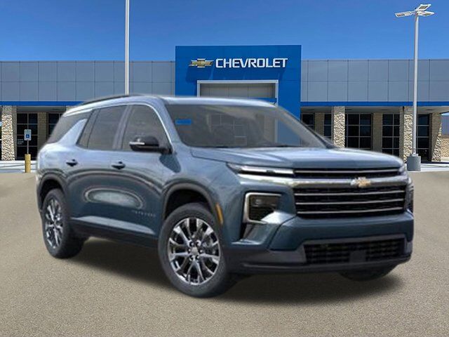 2025 Chevrolet Traverse FWD LT Inglewood  CA