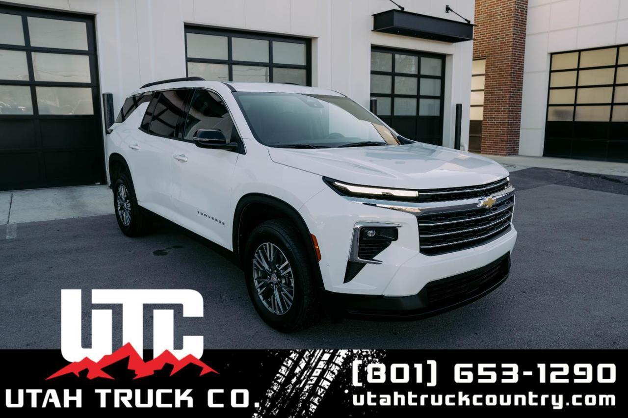 2025 Chevrolet Traverse FWD LT