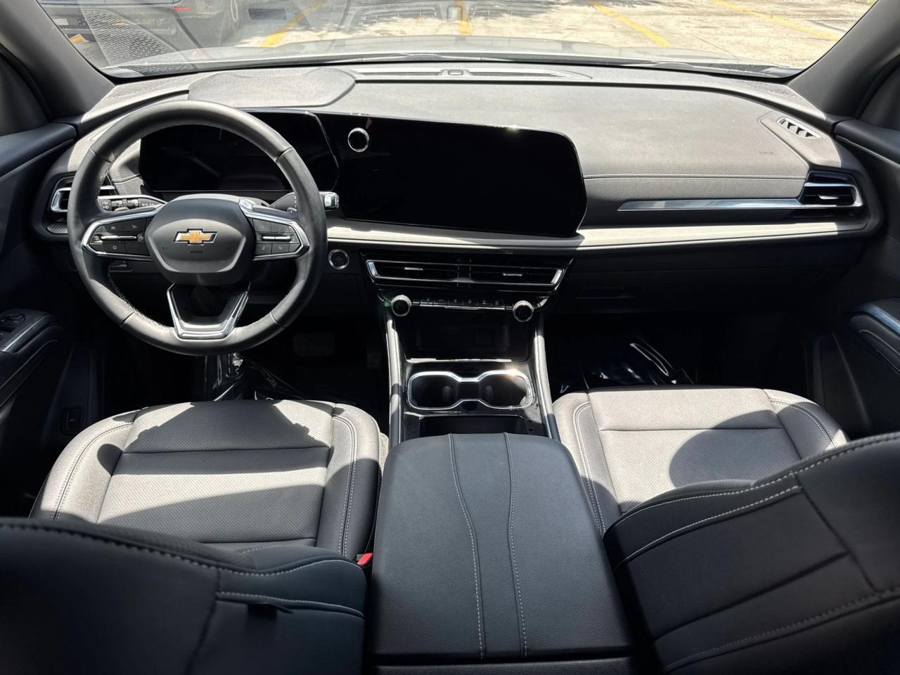 2025 Chevrolet Traverse FWD LT Miami FL