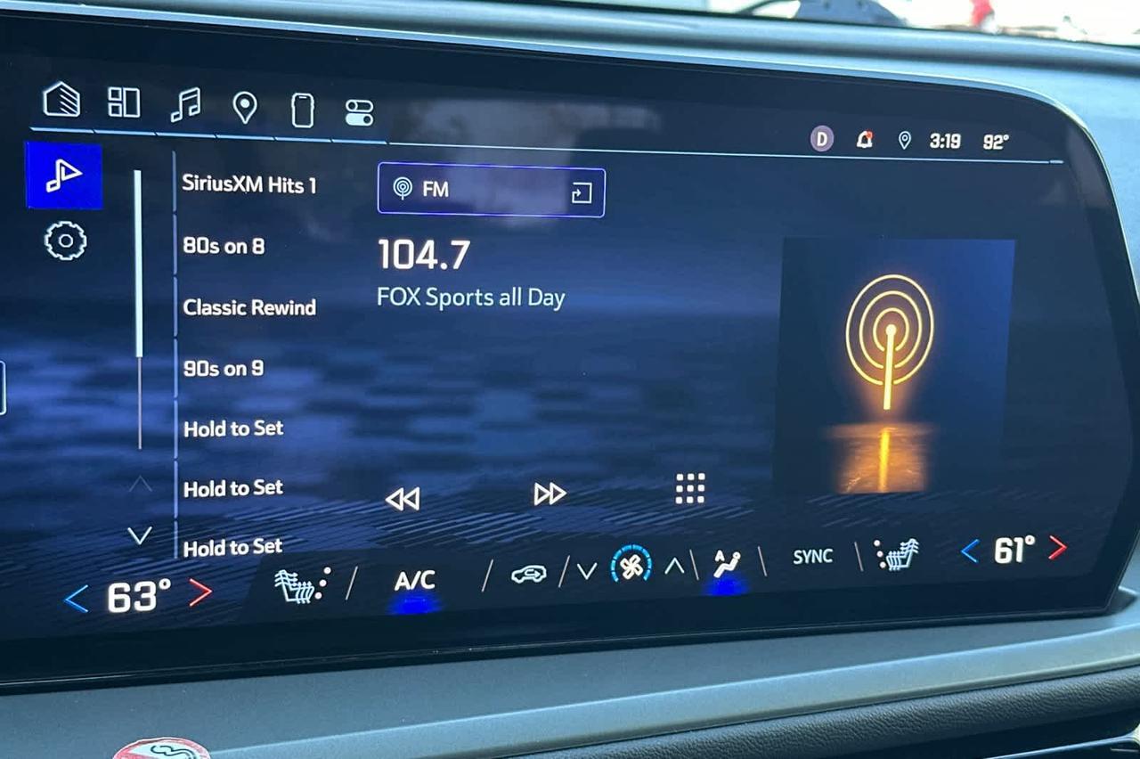 2025 Chevrolet Traverse FWD LT Roseville CA