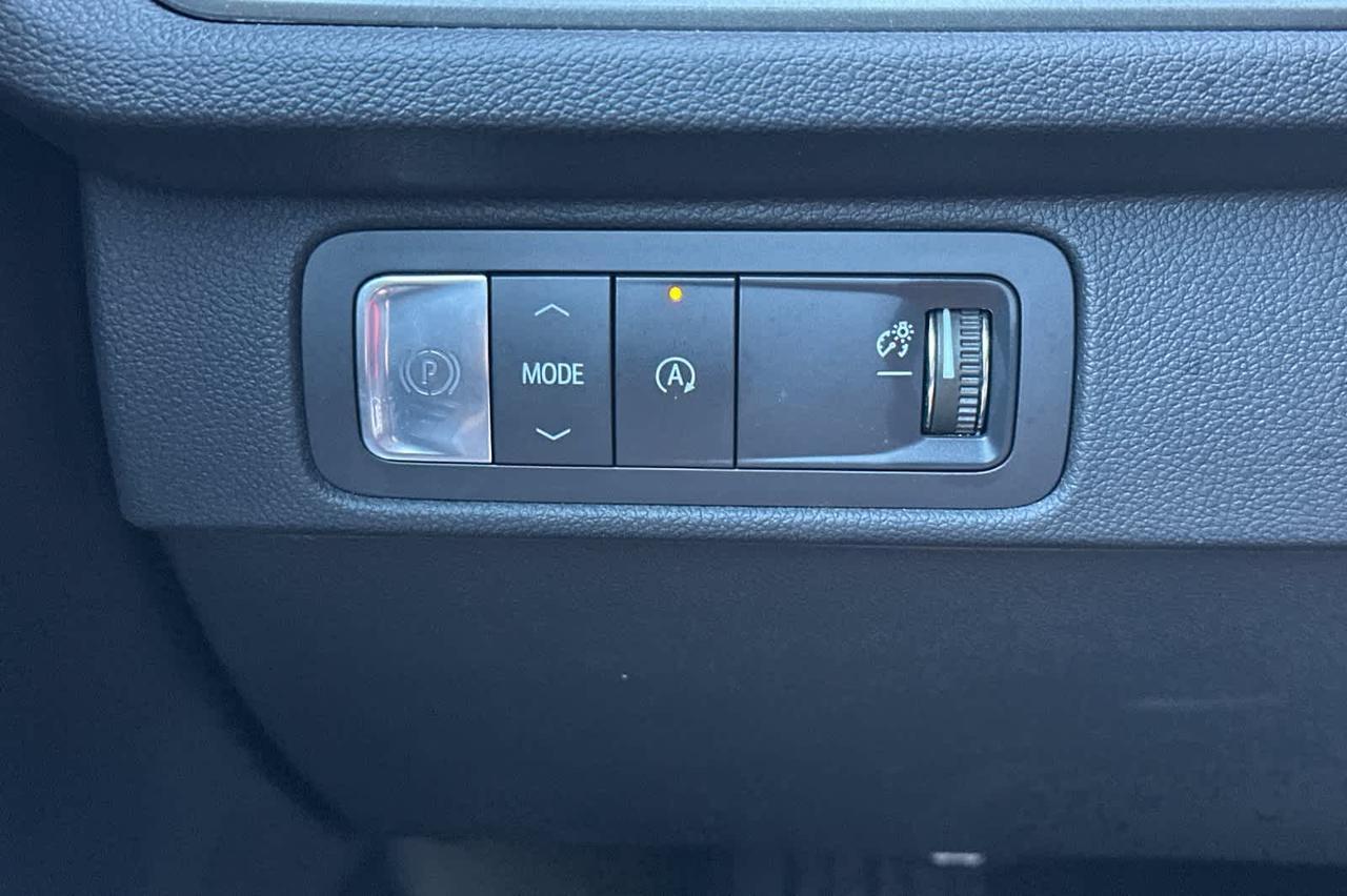 2025 Chevrolet Traverse FWD LT Roseville CA