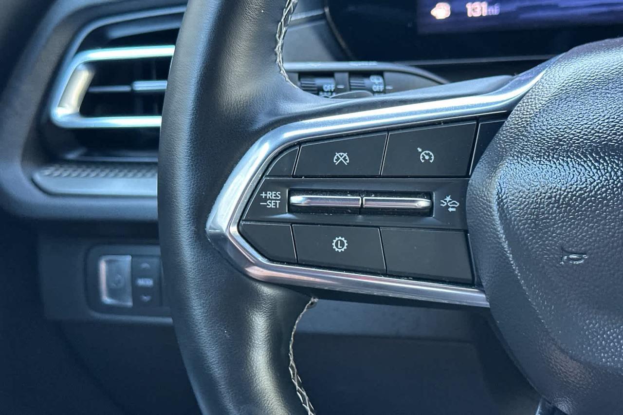 2025 Chevrolet Traverse FWD LT Roseville CA