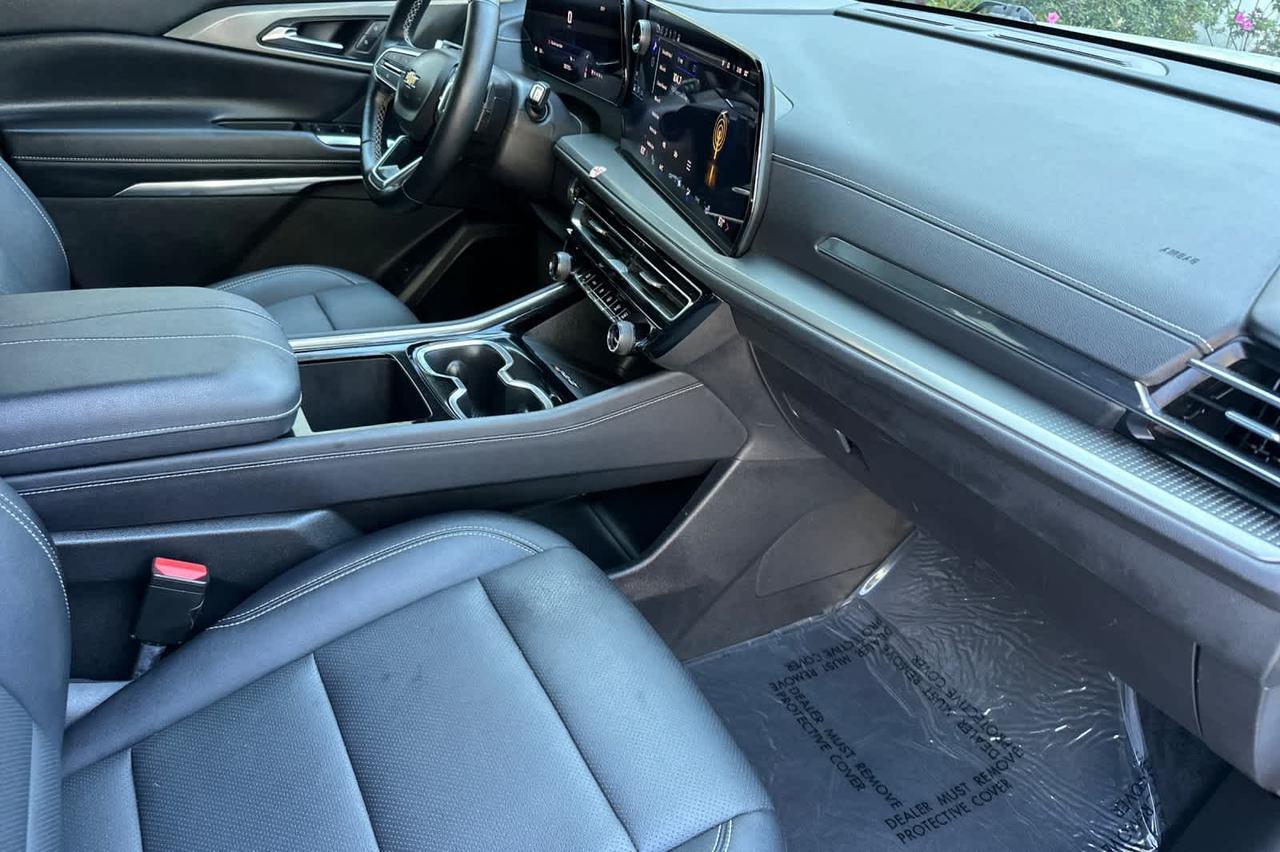 2025 Chevrolet Traverse FWD LT Roseville CA