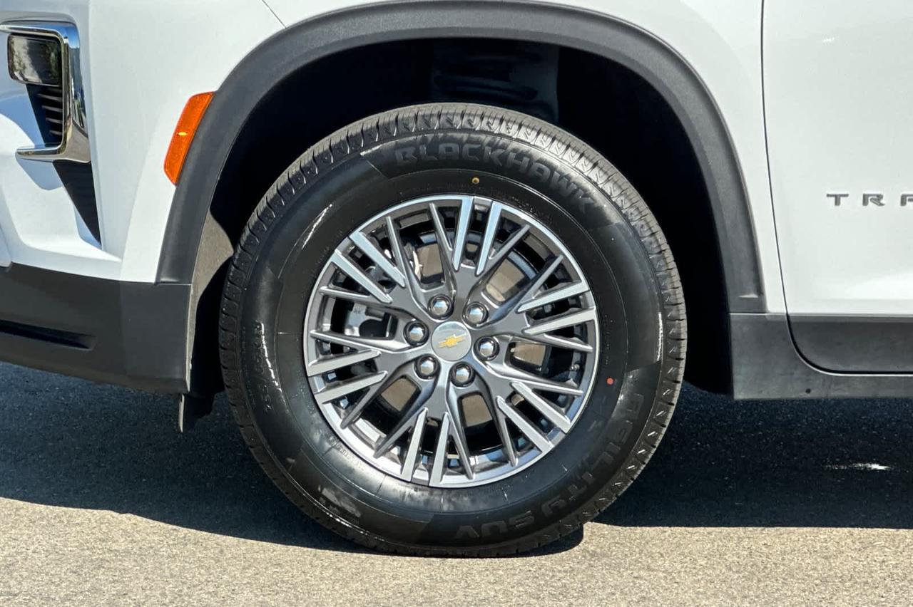 2025 Chevrolet Traverse FWD LT Roseville CA