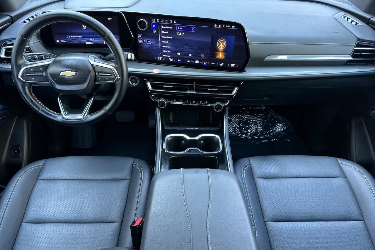 2025 Chevrolet Traverse FWD LT