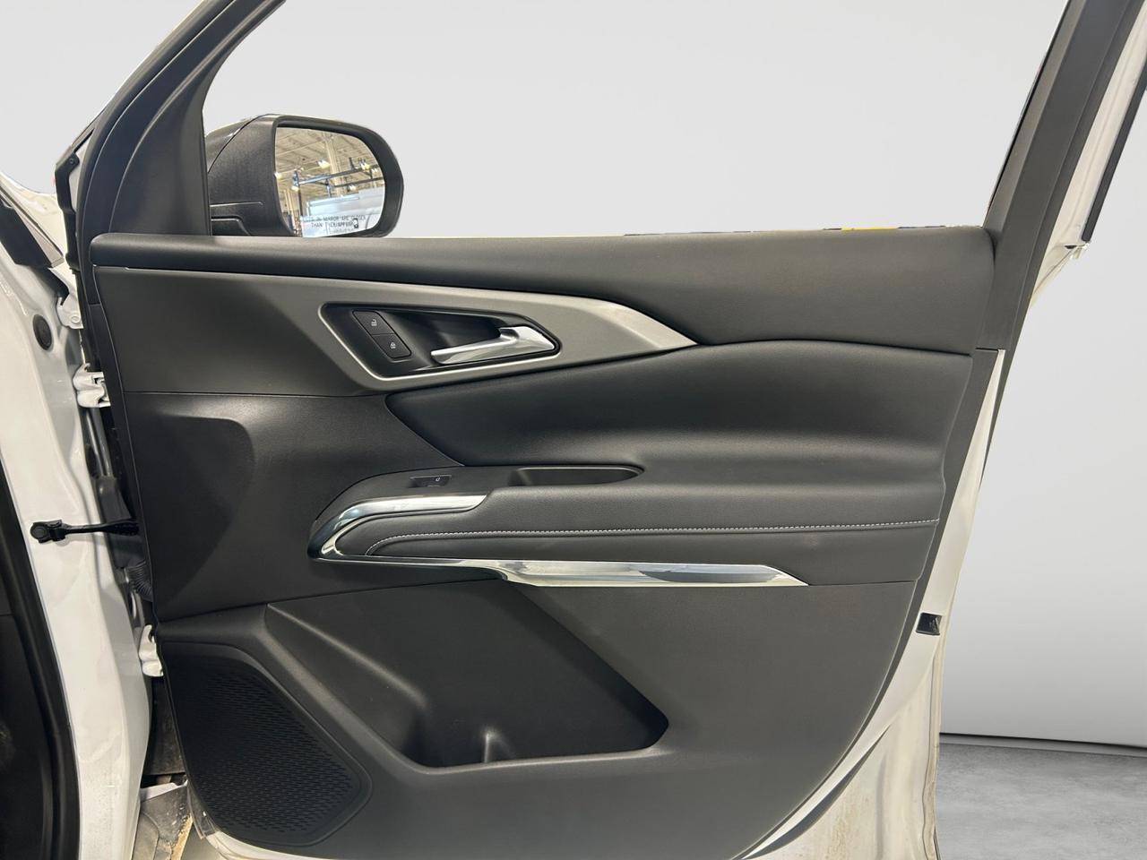 2025 Chevrolet Traverse FWD LT New Braunfels TX