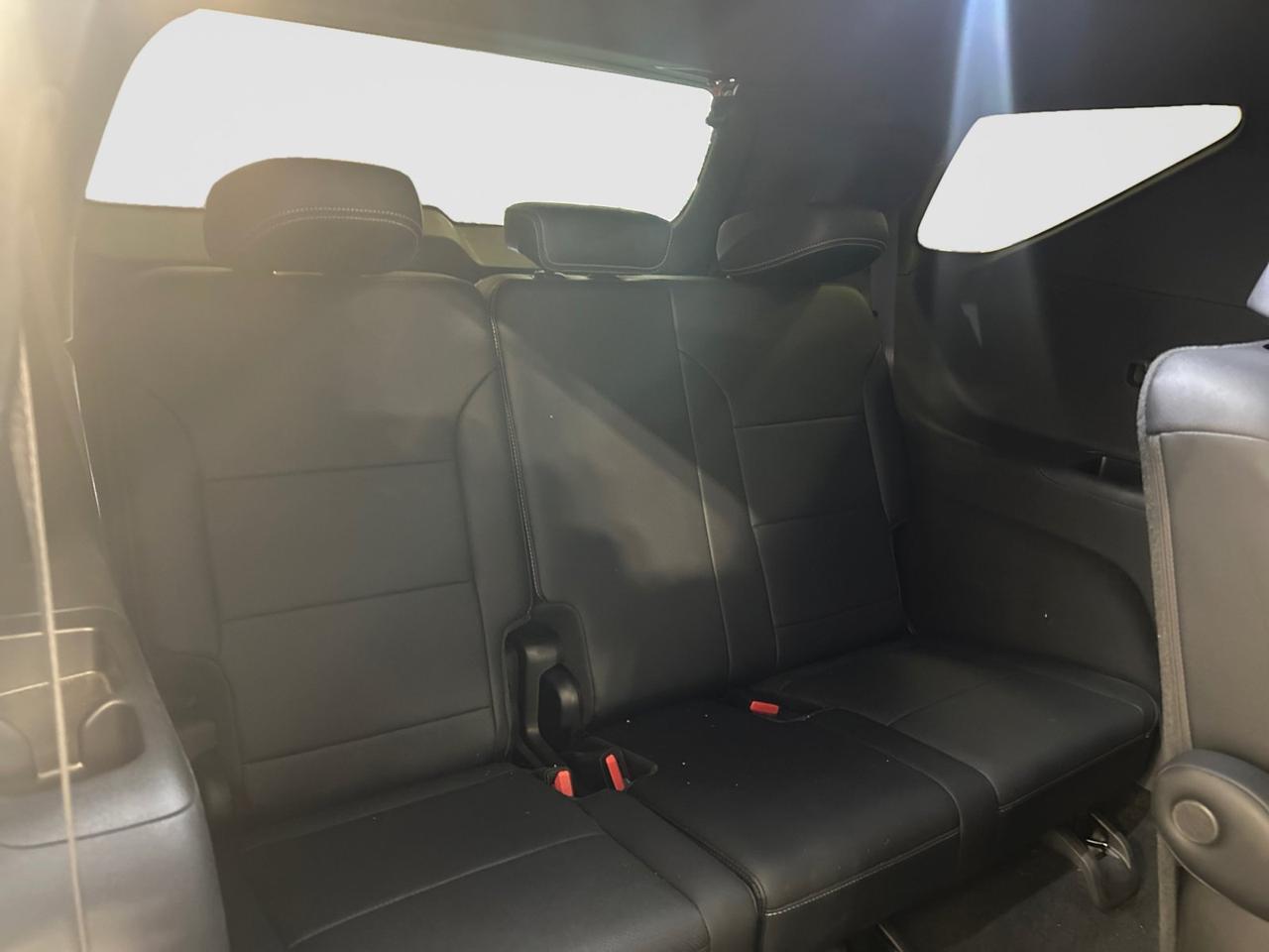 2025 Chevrolet Traverse FWD LT New Braunfels TX
