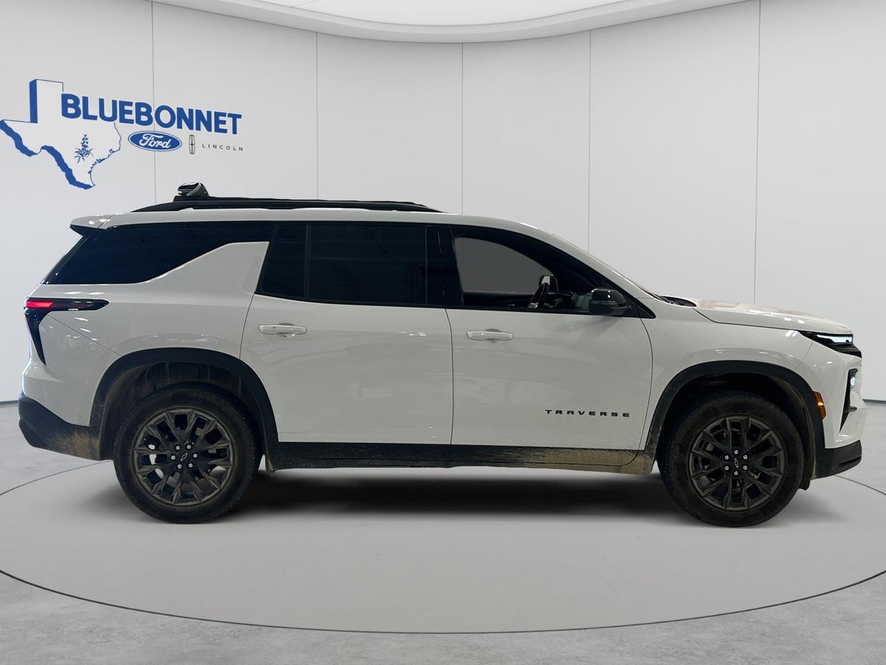 2025 Chevrolet Traverse FWD LT New Braunfels TX