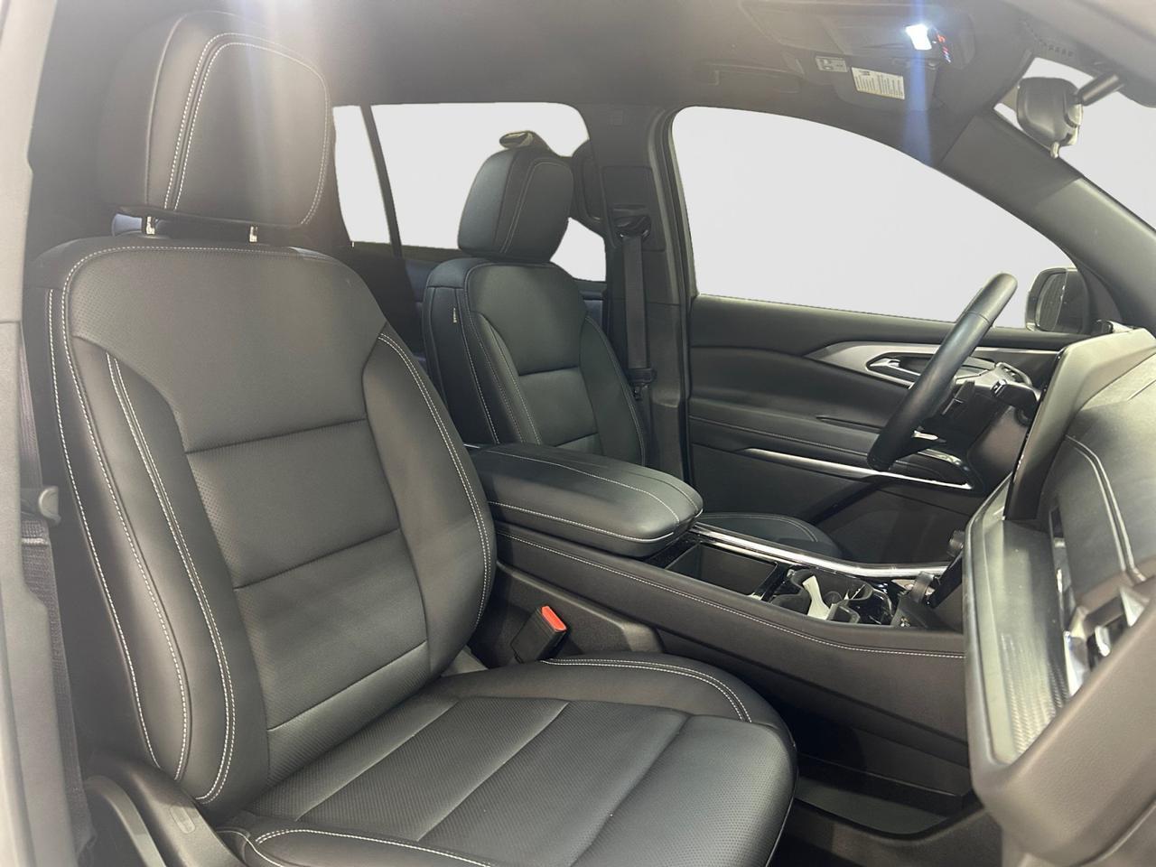 2025 Chevrolet Traverse FWD LT New Braunfels TX
