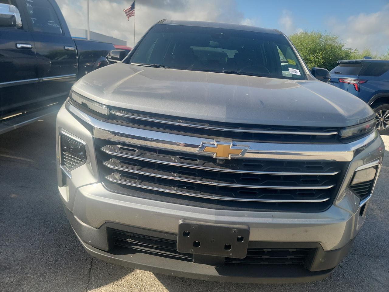 2025 Chevrolet Traverse FWD LT