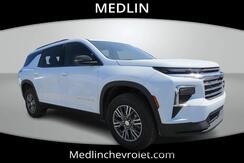 2025_Chevrolet_Traverse_FWD LT_ Wilson NC