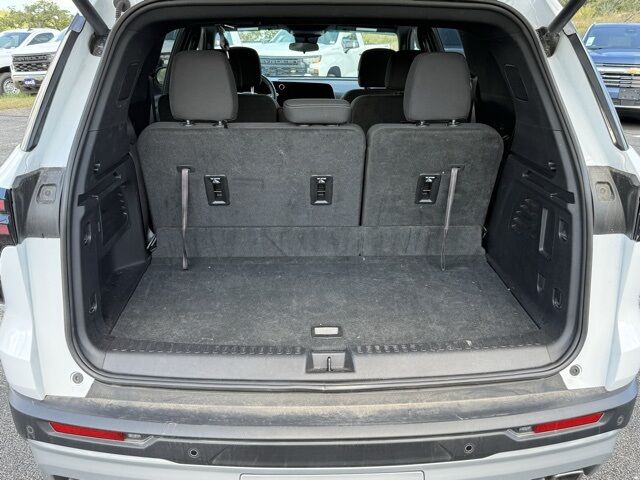 2025 Chevrolet Traverse LT  TX
