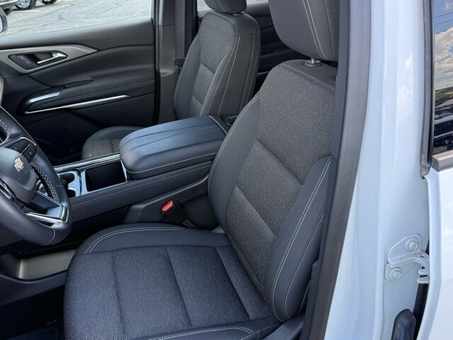 2025 Chevrolet Traverse LT  TX