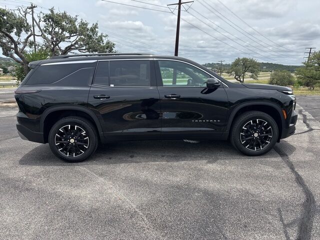 2025 Chevrolet Traverse LT  TX