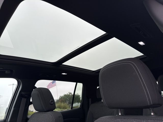 2025 Chevrolet Traverse LT Kerrville TX