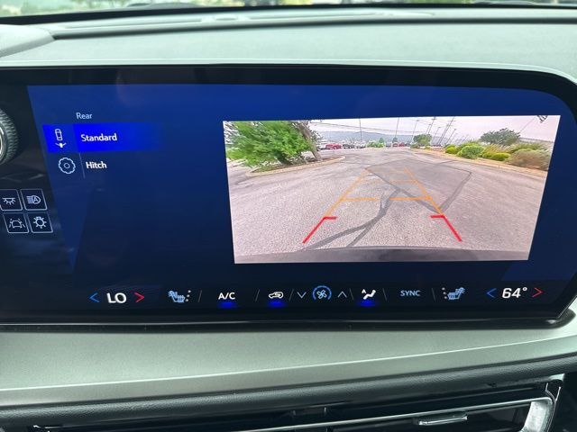 2025 Chevrolet Traverse LT Kerrville TX