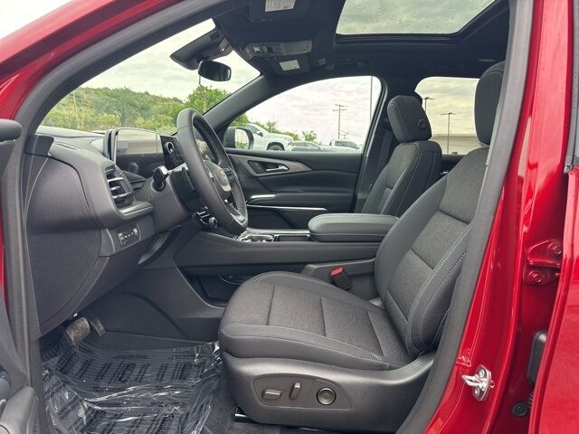 2025 Chevrolet Traverse LT  TX