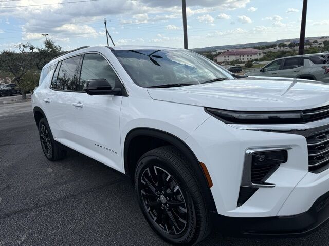2025 Chevrolet Traverse LT  TX