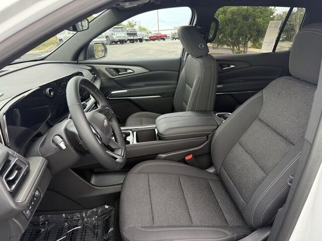 2025 Chevrolet Traverse LT  TX