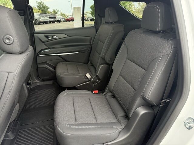2025 Chevrolet Traverse LT  TX