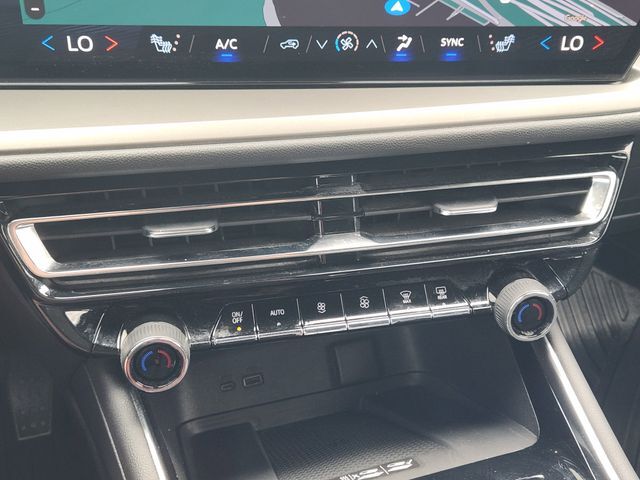 2025 Chevrolet Traverse LT Grapevine TX