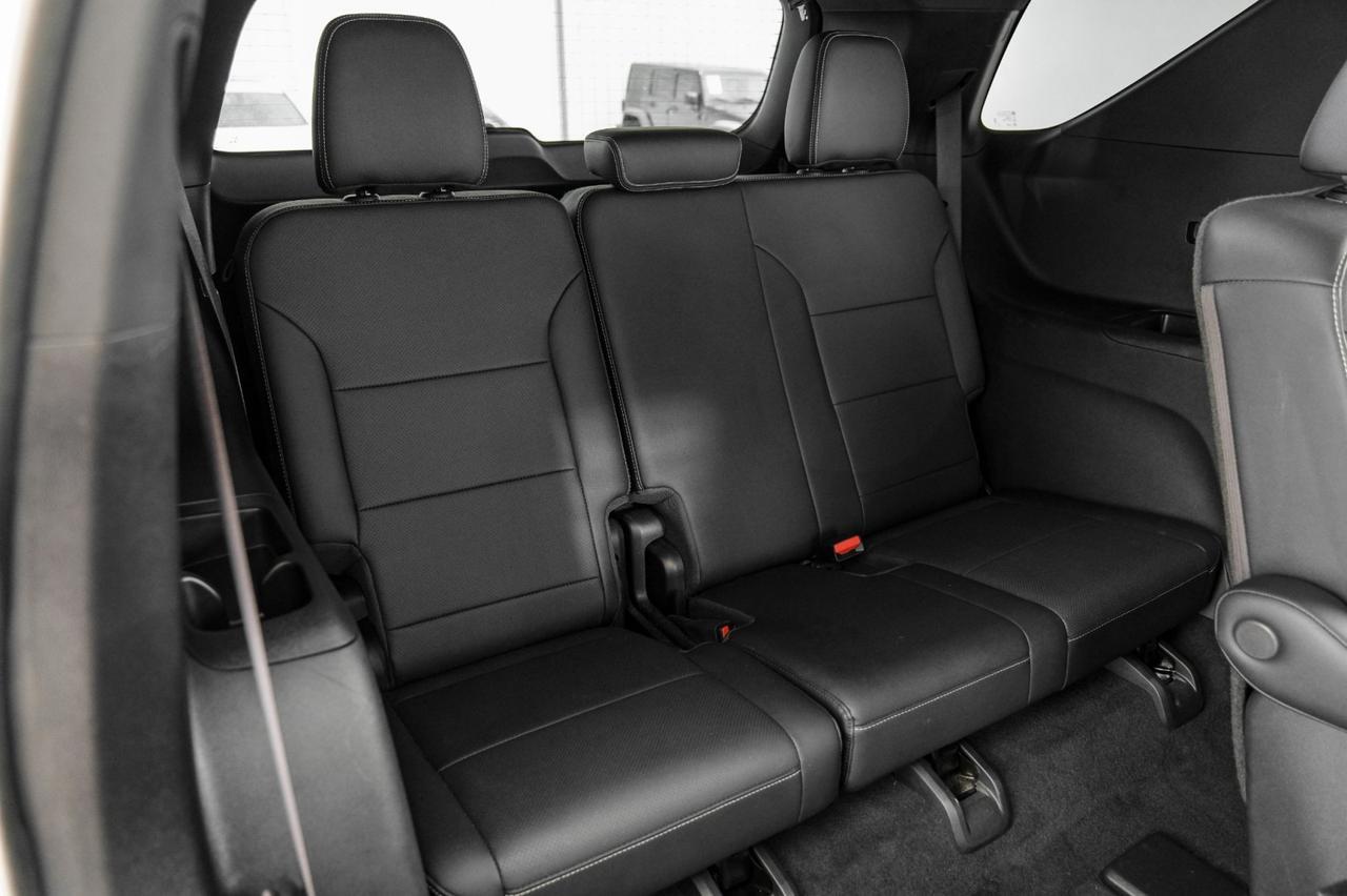 2025 Chevrolet Traverse LT LANE DEPARTURE FORWARD COLLISION ALERT HEATED SEATS REAR CAME Carrollton TX