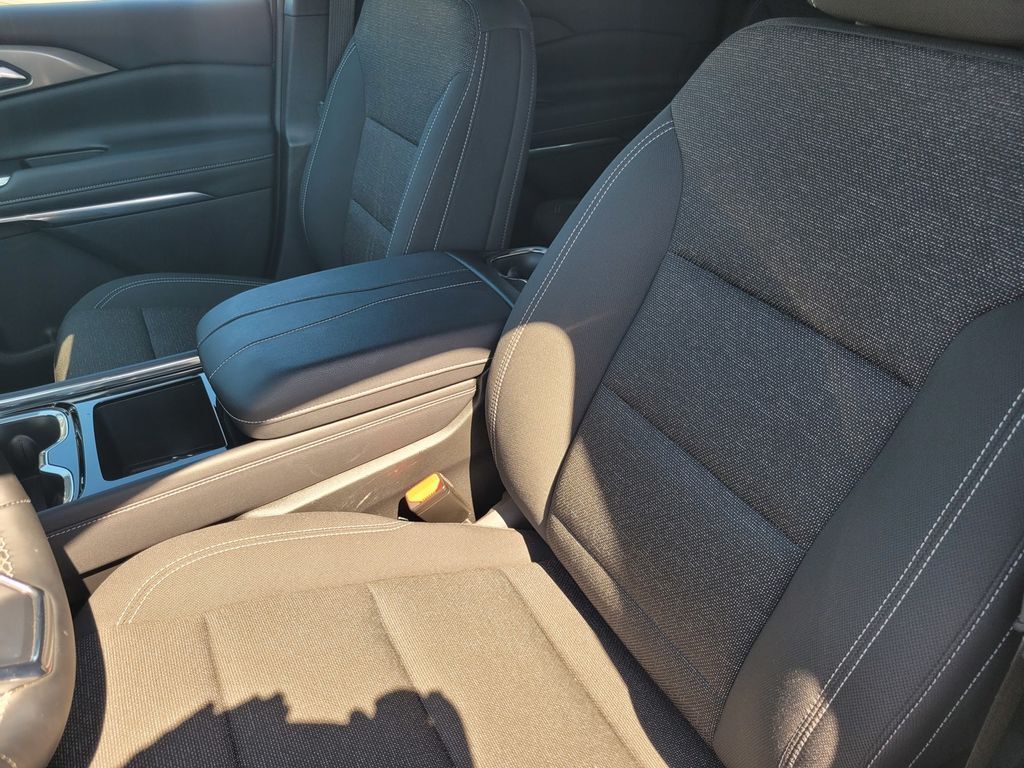 2025 Chevrolet Traverse LT Roseville CA