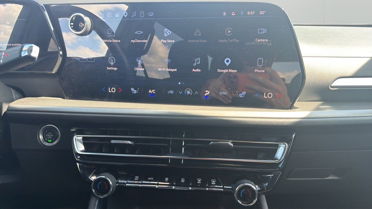 2025 Chevrolet Traverse LT Sherwood Park AB