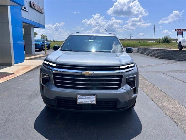 2025 Chevrolet Traverse LT Farmington MO