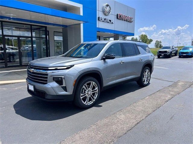 2025 Chevrolet Traverse LT Farmington MO