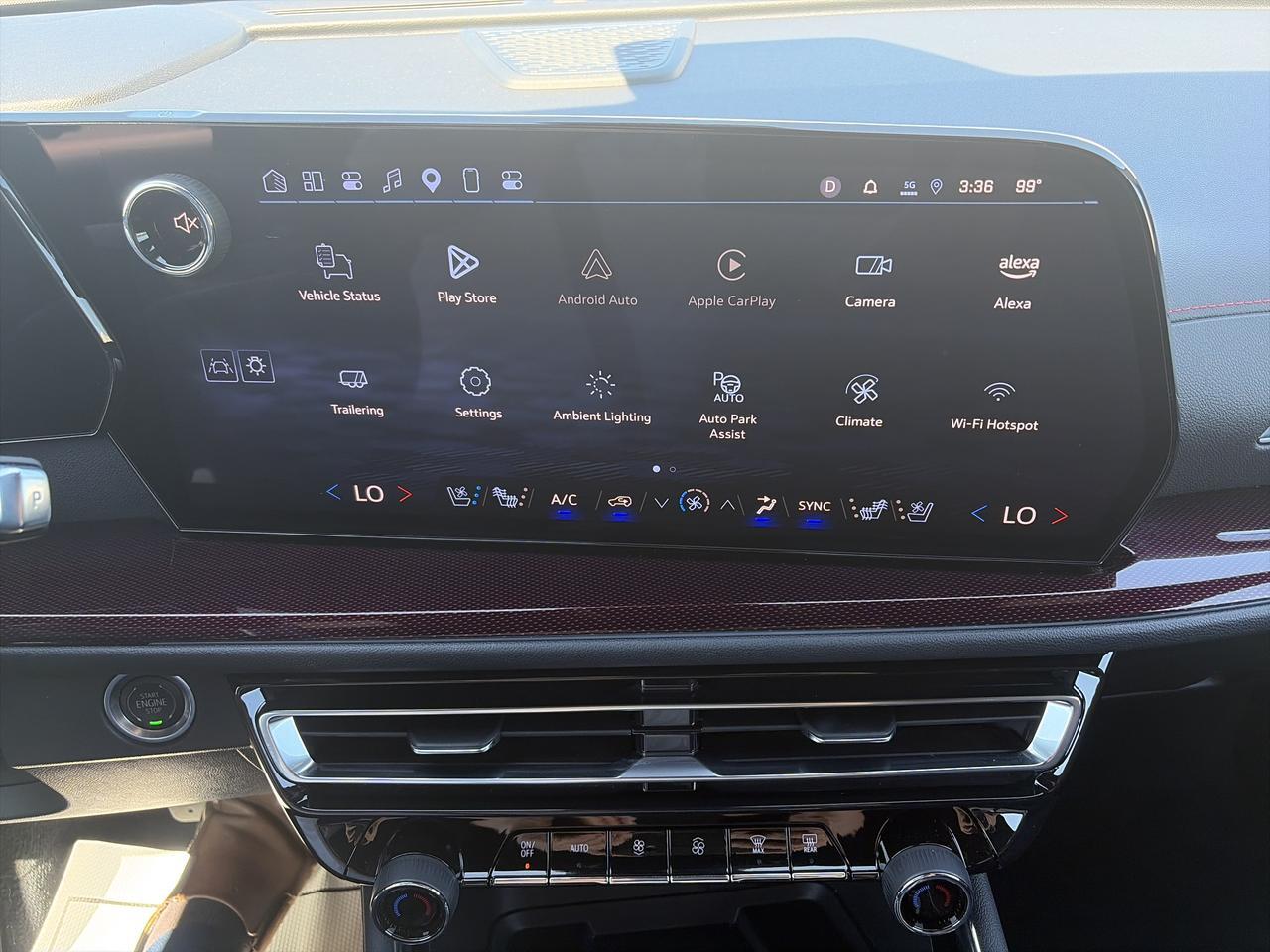 2025 Chevrolet Traverse RS AWD w/Sunroof AdptvCrz HtdCldMemLthr HtdStrngWhl HD-SrrndVsn Saukville WI