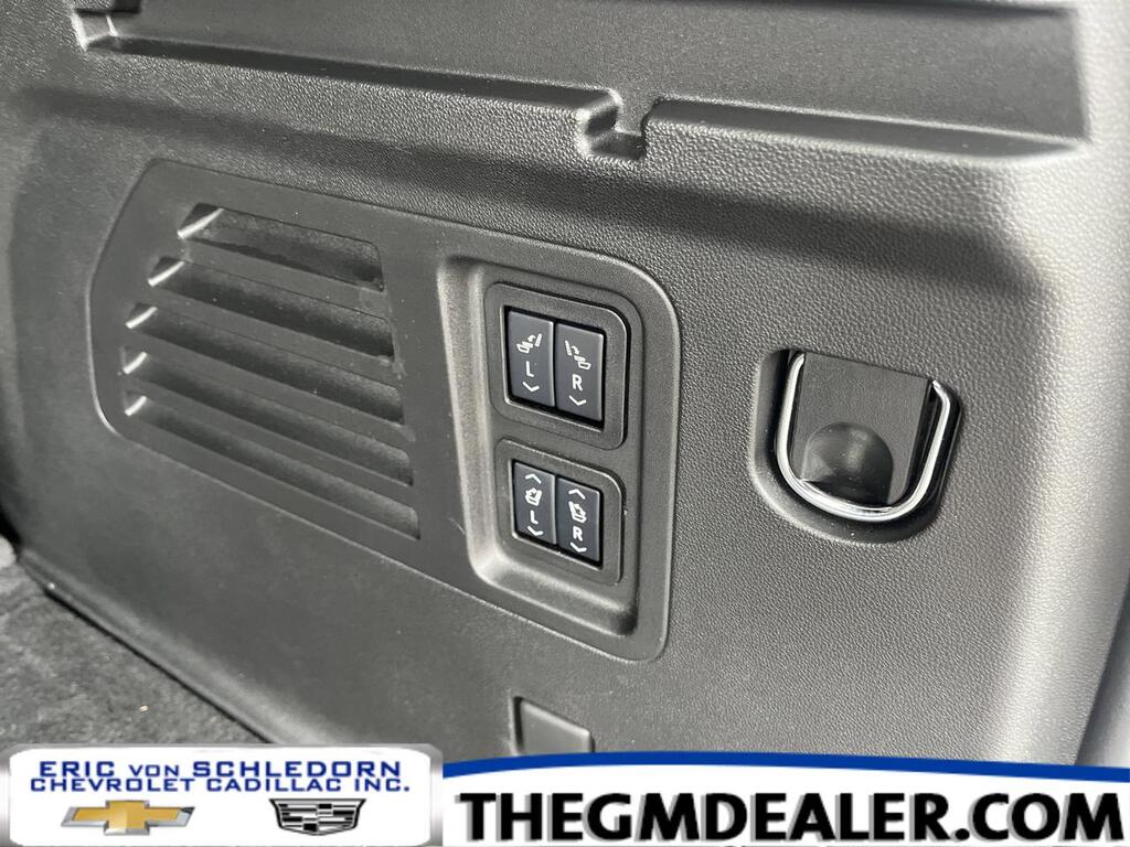 2025 Chevrolet Traverse RS FWD w/Sunroof 22s HtdCldMemLthr HD-SurroundVision Milwaukee WI