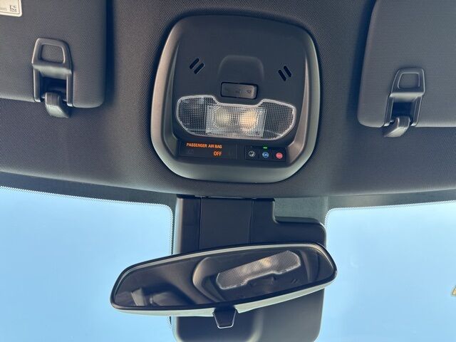 2025 Chevrolet Trax 2RS  TX