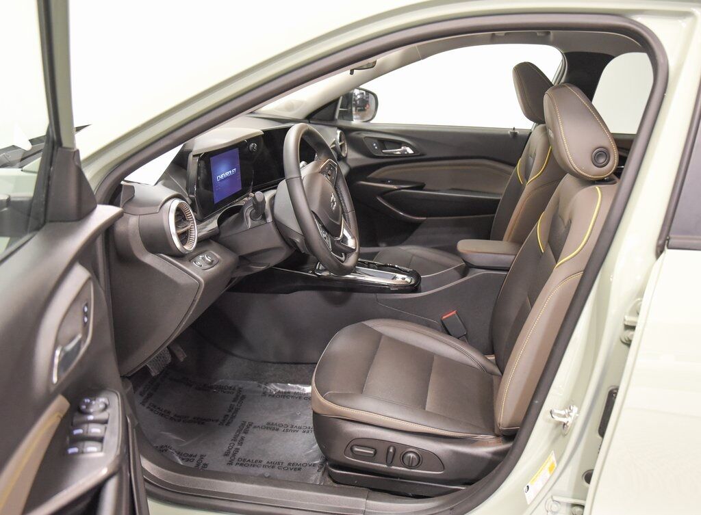 2025 Chevrolet Trax ACTIV Akron